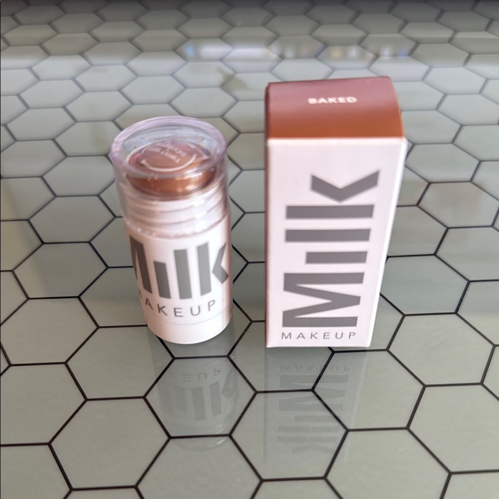 NIB Milk Makeup Matte Bronzer Stick in Baked
